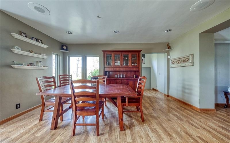 9 Saw Mill Ln, Hickory, 15340, 4 Bedrooms Bedrooms, ,4 BathroomsBathrooms,Residential,For Sale,Saw Mill Ln,1699570