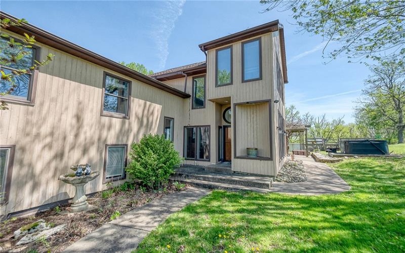 9 Saw Mill Ln, Hickory, 15340, 4 Bedrooms Bedrooms, ,4 BathroomsBathrooms,Residential,For Sale,Saw Mill Ln,1699570