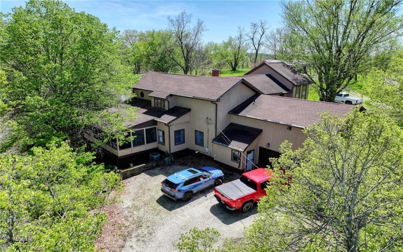 9 Saw Mill Ln, Hickory, 15340, 4 Bedrooms Bedrooms, ,4 BathroomsBathrooms,Residential,For Sale,Saw Mill Ln,1699570