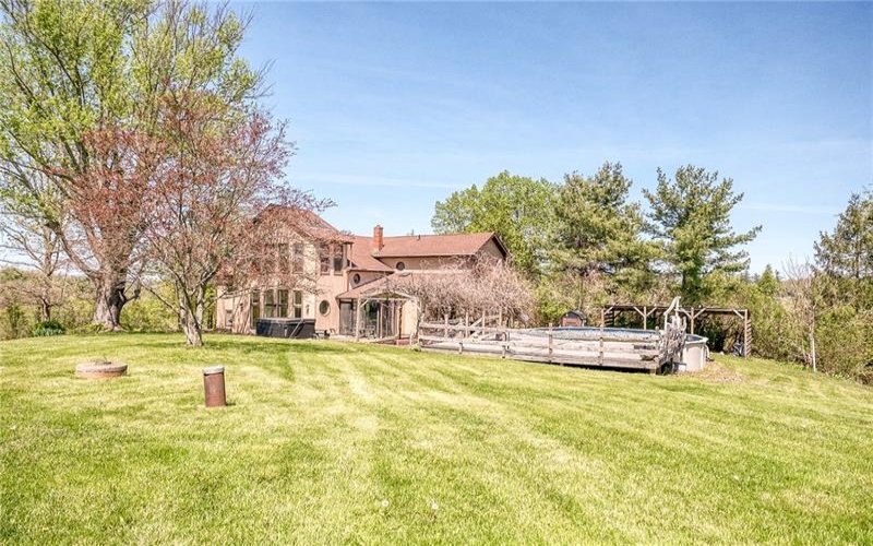 9 Saw Mill Ln, Hickory, 15340, 4 Bedrooms Bedrooms, ,4 BathroomsBathrooms,Residential,For Sale,Saw Mill Ln,1699570