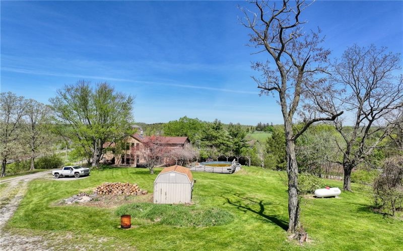9 Saw Mill Ln, Hickory, 15340, 4 Bedrooms Bedrooms, ,4 BathroomsBathrooms,Residential,For Sale,Saw Mill Ln,1699570