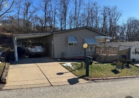 512 Heritage Lane, Murrysville, 15668, 2 Bedrooms Bedrooms, 7 Rooms Rooms,2 BathroomsBathrooms,Residential,For Sale,Heritage Lane,1686968