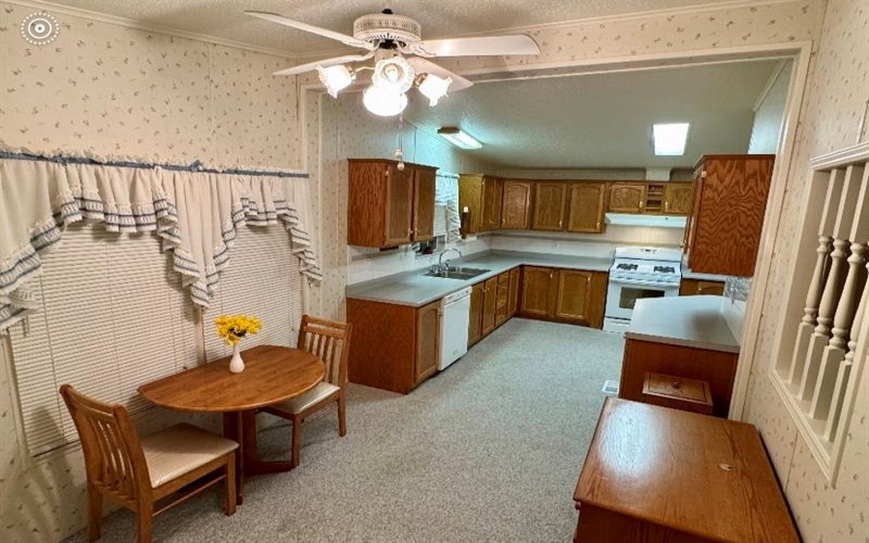 512 Heritage Lane, Murrysville, 15668, 2 Bedrooms Bedrooms, 7 Rooms Rooms,2 BathroomsBathrooms,Residential,For Sale,Heritage Lane,1686968