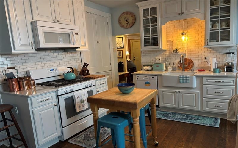 310 7th St, Monongahela, 15063, 3 Bedrooms Bedrooms, 8 Rooms Rooms,2 BathroomsBathrooms,Residential,For Sale,7th St,1699567