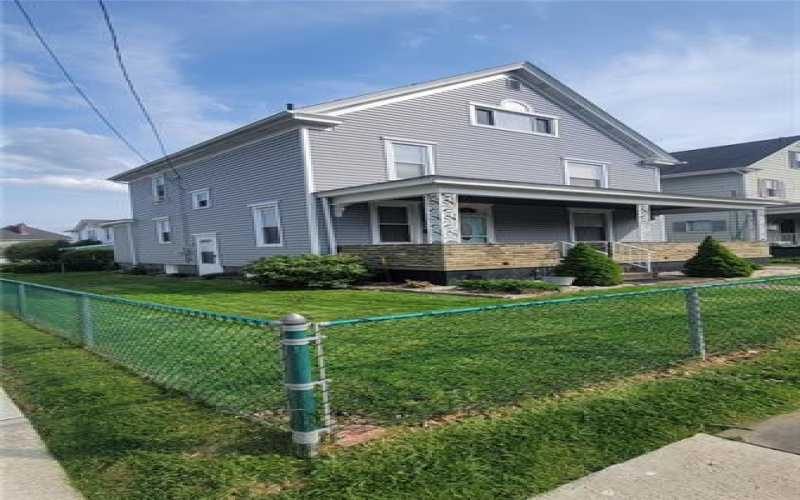 118 6th, Youngwood, 15697, 3 Bedrooms Bedrooms, 9 Rooms Rooms,1 BathroomBathrooms,Residential,For Sale,6th,1699586