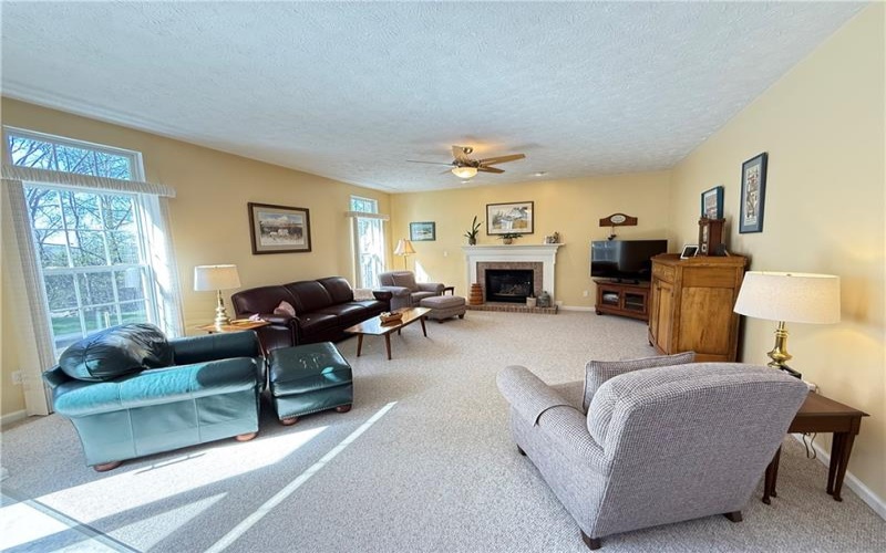 939 Castlegate Circle, Greensburg, 15601, 4 Bedrooms Bedrooms, 10 Rooms Rooms,2.1 BathroomsBathrooms,Residential,For Sale,Castlegate Circle,1699591
