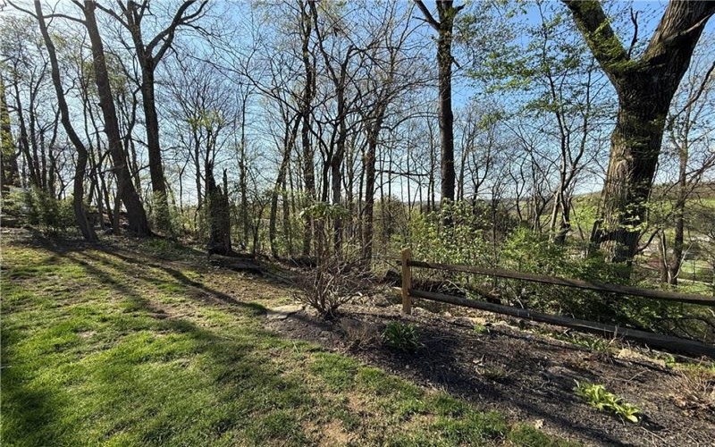 939 Castlegate Circle, Greensburg, 15601, 4 Bedrooms Bedrooms, 10 Rooms Rooms,2.1 BathroomsBathrooms,Residential,For Sale,Castlegate Circle,1699591