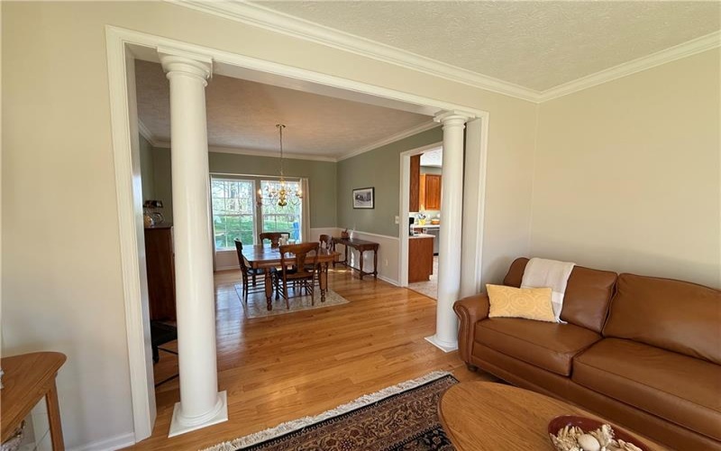 939 Castlegate Circle, Greensburg, 15601, 4 Bedrooms Bedrooms, 10 Rooms Rooms,2.1 BathroomsBathrooms,Residential,For Sale,Castlegate Circle,1699591