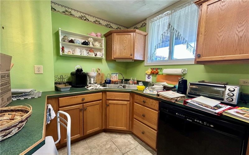 251 Main Street, New Kensington, 15068, 4 Bedrooms Bedrooms, ,1.1 BathroomsBathrooms,Residential,For Sale,Main Street,1699412