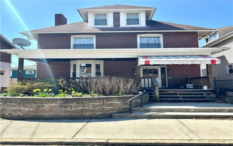 251 Main Street, New Kensington, 15068, 4 Bedrooms Bedrooms, ,1.1 BathroomsBathrooms,Residential,For Sale,Main Street,1699412