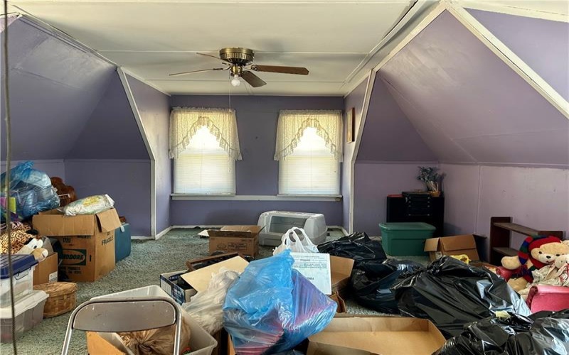 251 Main Street, New Kensington, 15068, 4 Bedrooms Bedrooms, ,1.1 BathroomsBathrooms,Residential,For Sale,Main Street,1699412