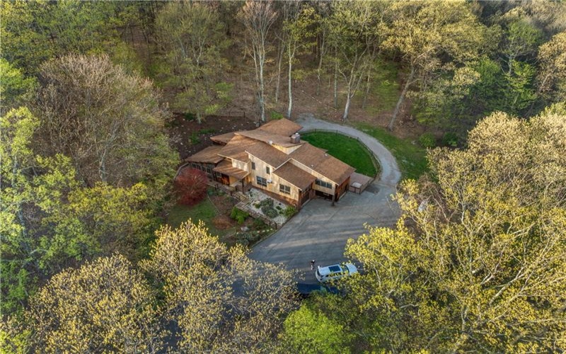 232 Red Arrow Rd, Ligonier, 15658, 4 Bedrooms Bedrooms, ,Residential,For Sale,Red Arrow Rd,1699592