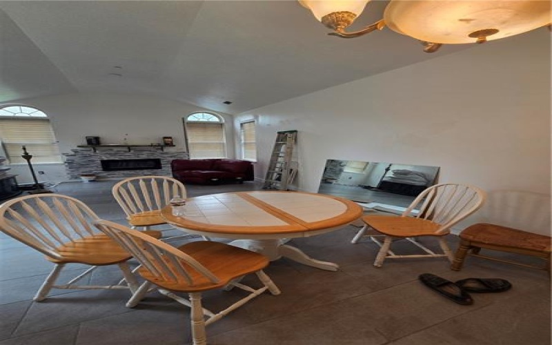 1608 Saint Andrews Dr, Washington, 15301, 2 Bedrooms Bedrooms, ,2 BathroomsBathrooms,Residential,For Sale,Saint Andrews Dr,1699613