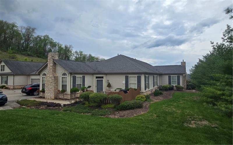 1608 Saint Andrews Dr, Washington, 15301, 2 Bedrooms Bedrooms, ,2 BathroomsBathrooms,Residential,For Sale,Saint Andrews Dr,1699613