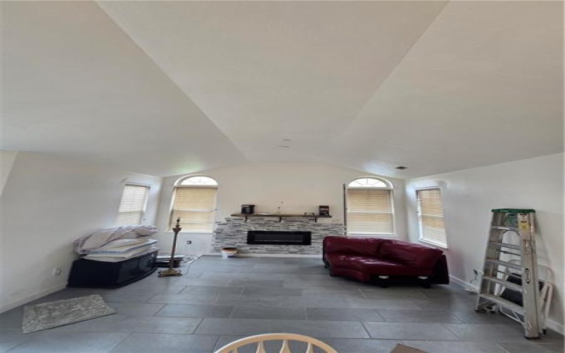 1608 Saint Andrews Dr, Washington, 15301, 2 Bedrooms Bedrooms, ,2 BathroomsBathrooms,Residential,For Sale,Saint Andrews Dr,1699613