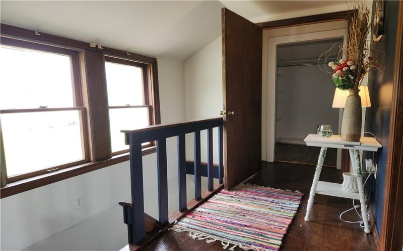 244 California Ave, Laughlintown, 15655, 3 Bedrooms Bedrooms, ,2 BathroomsBathrooms,Residential,For Sale,California Ave,1699627