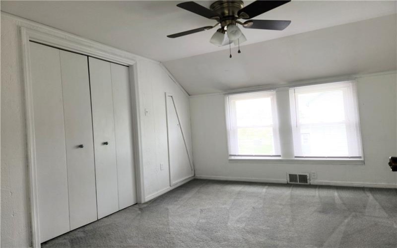 244 California Ave, Laughlintown, 15655, 3 Bedrooms Bedrooms, ,2 BathroomsBathrooms,Residential,For Sale,California Ave,1699627