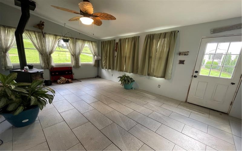 20 Warner Ave, Charleroi, 15022, 2 Bedrooms Bedrooms, 5 Rooms Rooms,1 BathroomBathrooms,Residential,For Sale,Warner Ave,1699676