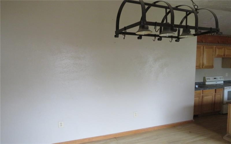 595 Amity Ridge Rd, Amity, 15311, 2 Bedrooms Bedrooms, ,2 BathroomsBathrooms,Residential,For Sale,Amity Ridge Rd,1699686