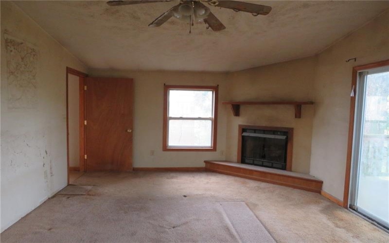 595 Amity Ridge Rd, Amity, 15311, 2 Bedrooms Bedrooms, ,2 BathroomsBathrooms,Residential,For Sale,Amity Ridge Rd,1699686