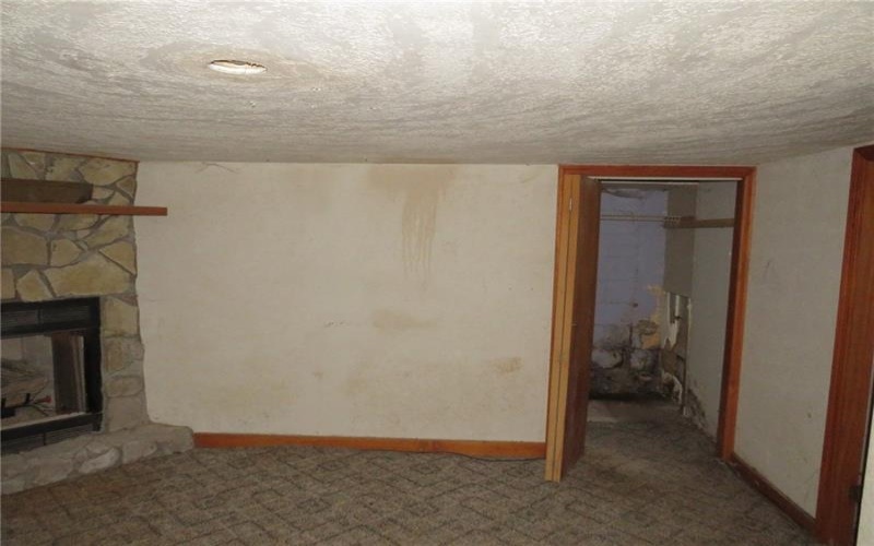 595 Amity Ridge Rd, Amity, 15311, 2 Bedrooms Bedrooms, ,2 BathroomsBathrooms,Residential,For Sale,Amity Ridge Rd,1699686