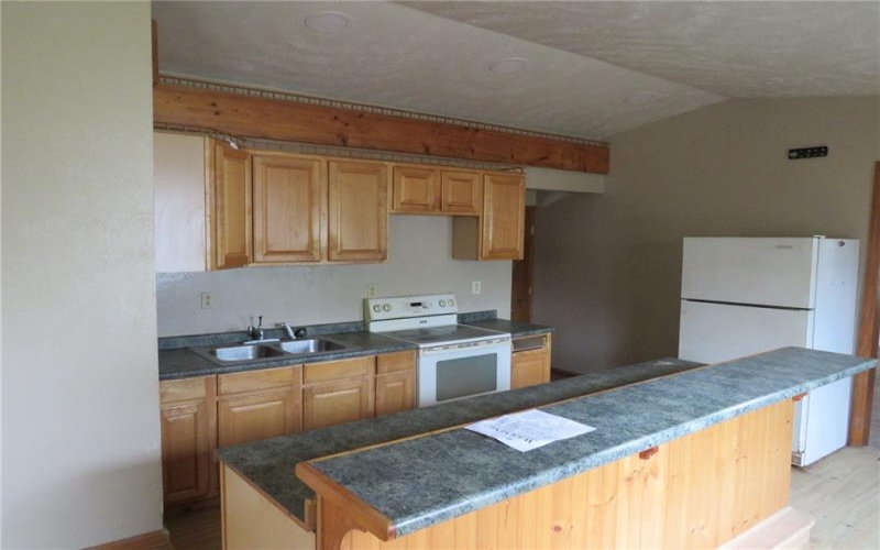 595 Amity Ridge Rd, Amity, 15311, 2 Bedrooms Bedrooms, ,2 BathroomsBathrooms,Residential,For Sale,Amity Ridge Rd,1699686