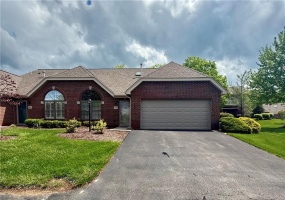 1426 Lyons Chase Cir, Murrysville, 15668, 2 Bedrooms Bedrooms, ,2 BathroomsBathrooms,Residential,For Sale,Lyons Chase Cir,1699703