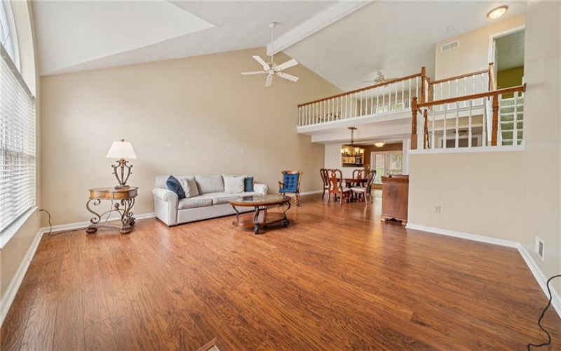1426 Lyons Chase Cir, Murrysville, 15668, 2 Bedrooms Bedrooms, ,2 BathroomsBathrooms,Residential,For Sale,Lyons Chase Cir,1699703