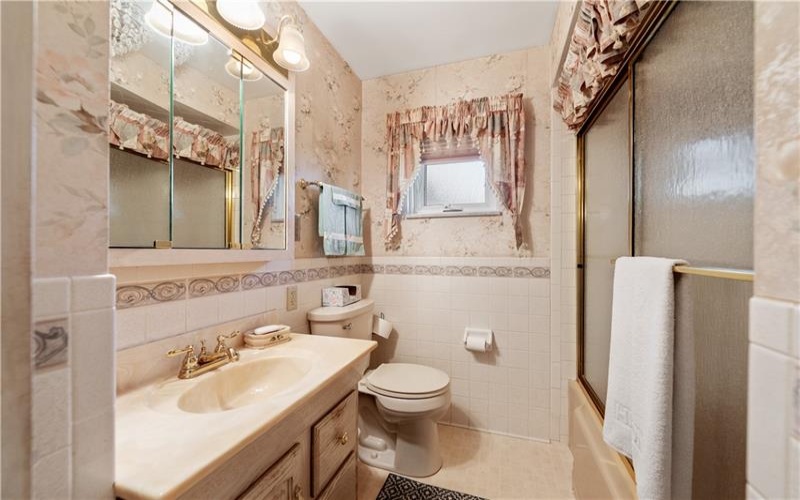 25 Willow Drive, Monessen, 15062, 3 Bedrooms Bedrooms, 9 Rooms Rooms,2 BathroomsBathrooms,Residential,For Sale,Willow Drive,1699708