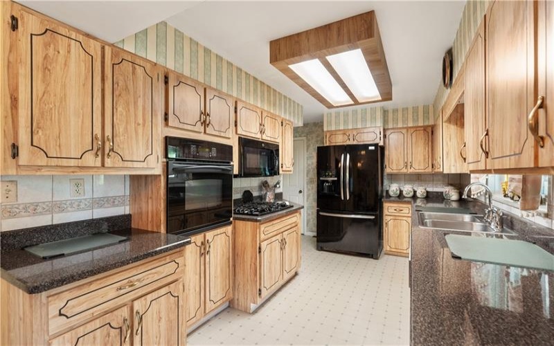 25 Willow Drive, Monessen, 15062, 3 Bedrooms Bedrooms, 9 Rooms Rooms,2 BathroomsBathrooms,Residential,For Sale,Willow Drive,1699708