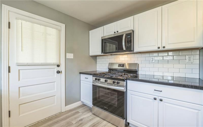 359 3rd St, Smithton, 15479, 3 Bedrooms Bedrooms, ,1 BathroomBathrooms,Residential,For Sale,3rd St,1699742