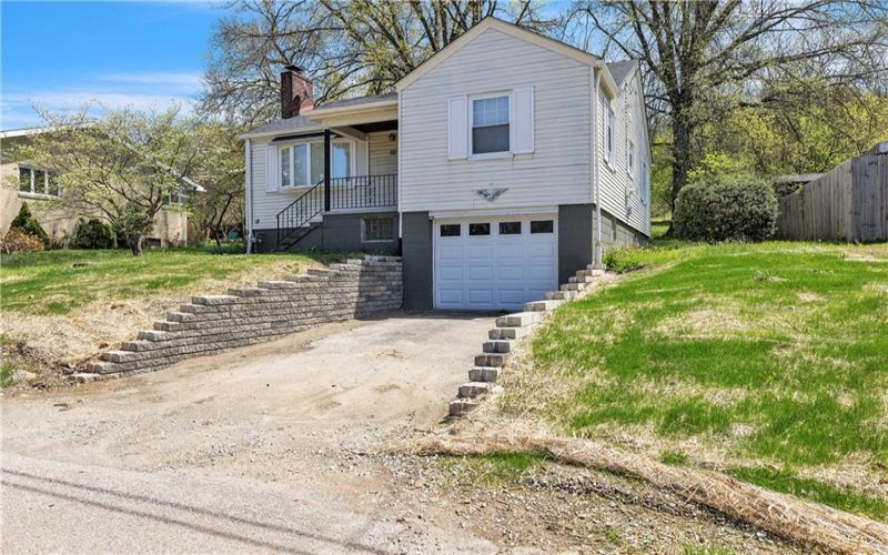359 3rd St, Smithton, 15479, 3 Bedrooms Bedrooms, ,1 BathroomBathrooms,Residential,For Sale,3rd St,1699742