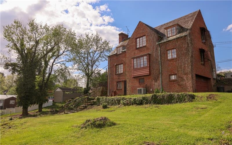 1121 Try St, Monongahela, 15063, 3 Bedrooms Bedrooms, 7 Rooms Rooms,2.1 BathroomsBathrooms,Residential,For Sale,Try St,1699745