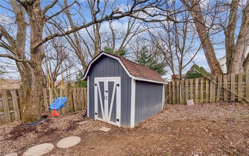 1432 Swede Hill Rd, Greensburg, 15601, 3 Bedrooms Bedrooms, 7 Rooms Rooms,2 BathroomsBathrooms,Residential,For Sale,Swede Hill Rd,1699756