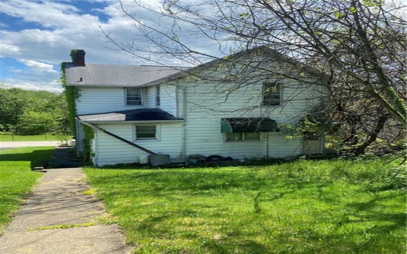 326 Union St, Brownsville, 15417, ,Multi-unit,For Sale,Union St,1699789
