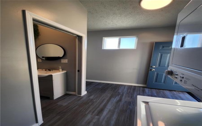 637-639 Bell Street, New Kensington, 15068, ,Multi-unit,For Sale,Bell Street,1669401