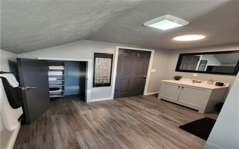 637-639 Bell Street, New Kensington, 15068, ,Multi-unit,For Sale,Bell Street,1669401
