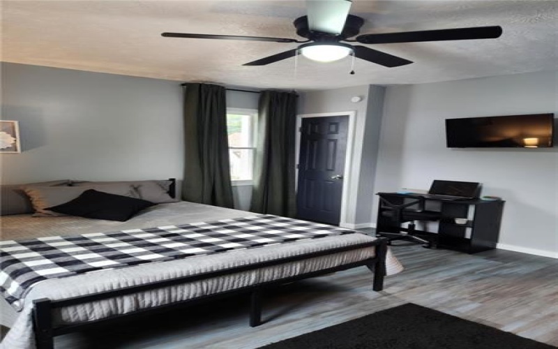 637-639 Bell Street, New Kensington, 15068, ,Multi-unit,For Sale,Bell Street,1669401