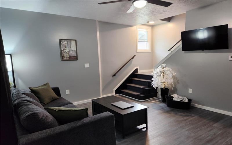 637-639 Bell Street, New Kensington, 15068, ,Multi-unit,For Sale,Bell Street,1669401
