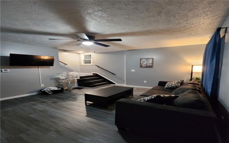 637-639 Bell Street, New Kensington, 15068, ,Multi-unit,For Sale,Bell Street,1669401