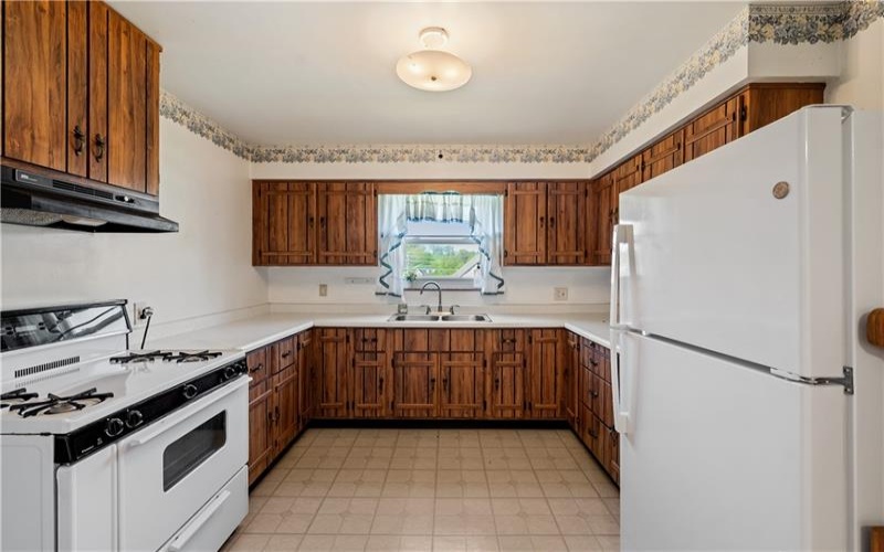 21 Moyer Ave, Charleroi, 15022, 2 Bedrooms Bedrooms, 6 Rooms Rooms,1 BathroomBathrooms,Residential,For Sale,Moyer Ave,1699649