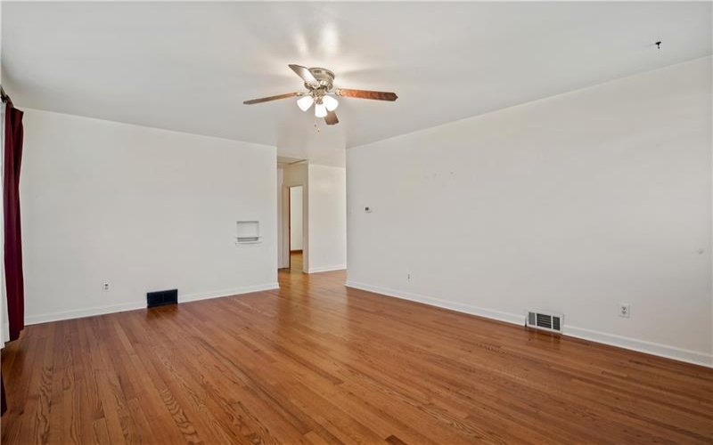 21 Moyer Ave, Charleroi, 15022, 2 Bedrooms Bedrooms, 6 Rooms Rooms,1 BathroomBathrooms,Residential,For Sale,Moyer Ave,1699649