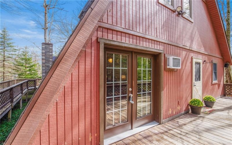 439 Zermatt Road, Boswell, 15531, 3 Bedrooms Bedrooms, ,2 BathroomsBathrooms,Residential,For Sale,Zermatt Road,1699704