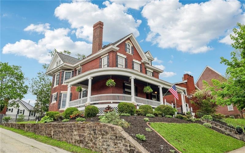 312 Main St, Ligonier, 15658, 6 Bedrooms Bedrooms, 11 Rooms Rooms,2 BathroomsBathrooms,Residential,For Sale,Main St,1699772