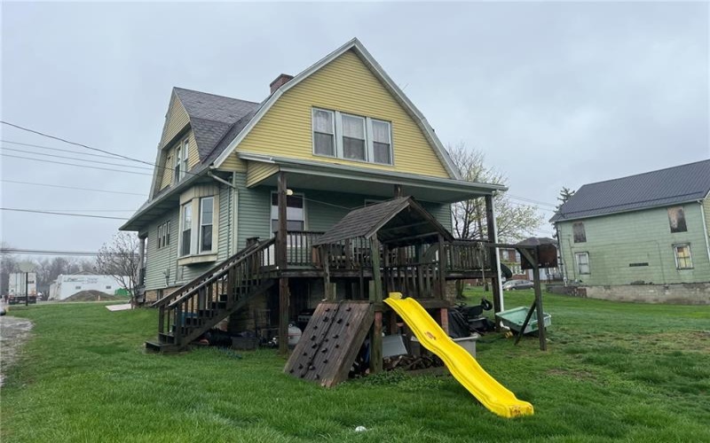 431 MAIN STREET, Masontown, 15461, 4 Bedrooms Bedrooms, 7 Rooms Rooms,1.1 BathroomsBathrooms,Residential,For Sale,MAIN STREET,1699812