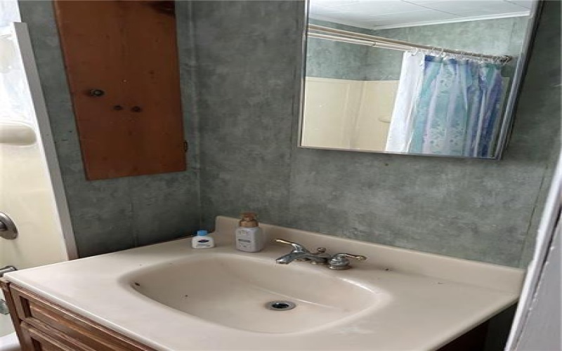 618 Fourth St, Monongahela, 15063, 4 Bedrooms Bedrooms, ,2.1 BathroomsBathrooms,Residential,For Sale,Fourth St,1699843