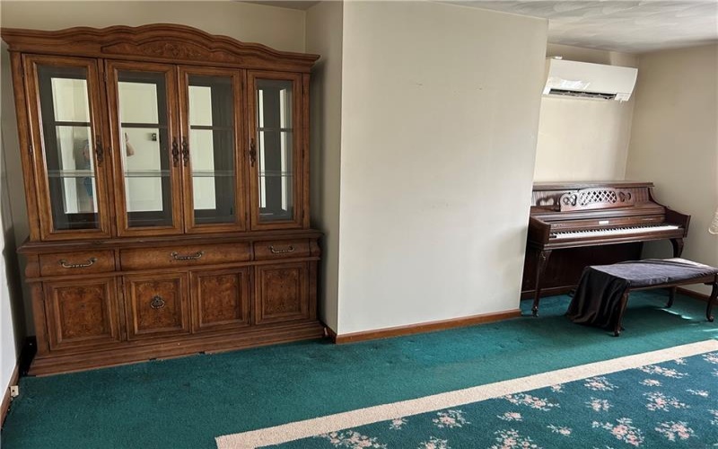 618 Fourth St, Monongahela, 15063, 4 Bedrooms Bedrooms, ,2.1 BathroomsBathrooms,Residential,For Sale,Fourth St,1699843