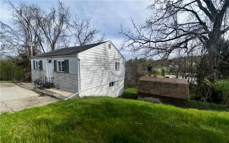 34 Fulton St, Washington, 15301, 2 Bedrooms Bedrooms, ,1 BathroomBathrooms,Lease,For Sale,Fulton St,1699891
