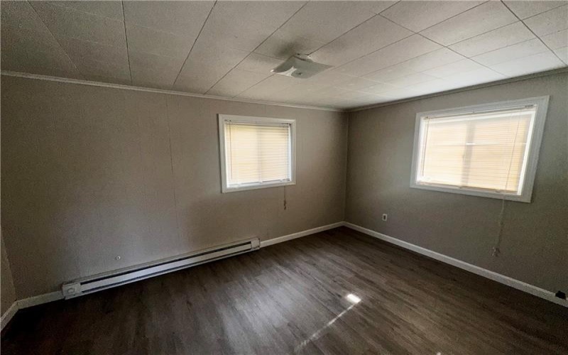 34 Fulton St, Washington, 15301, 2 Bedrooms Bedrooms, ,1 BathroomBathrooms,Lease,For Sale,Fulton St,1699891