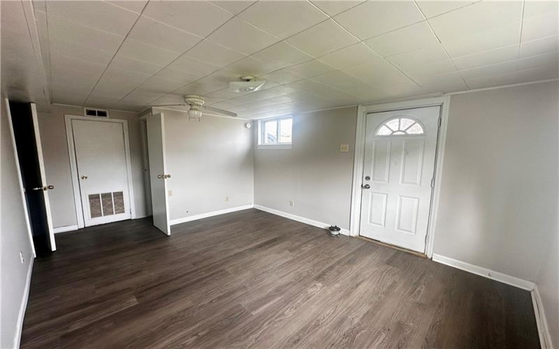 34 Fulton St, Washington, 15301, 2 Bedrooms Bedrooms, ,1 BathroomBathrooms,Lease,For Sale,Fulton St,1699891